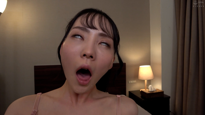 【アヘダス｜美ノ嶋めぐり】『媚薬でキメセク堕ちした極細くびれ美人社長秘書 寄り目・白目アヘ顔で理性崩壊 喉奥フェラ＆自ら腰振りオナニーで痙攣アクメする従順キメ堕ちペット 美ノ嶋めぐり』【HALT-094】[白目 アヘ顔 AVレビュー]